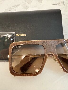 Max Mara Jean sunglasses-havana finish.NEW
